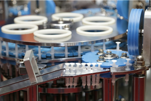 大原薬品工業とともにケニアの医療用品メーカー「Revital Healthcare」に出資、AAIC