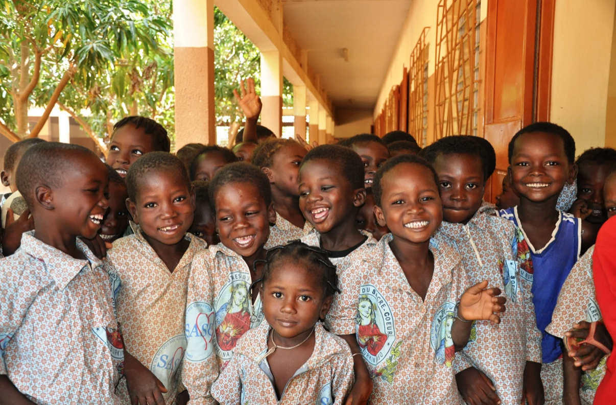 【アフリカなんでもランキング】アフリカの国別識字率トップ＆ワースト10