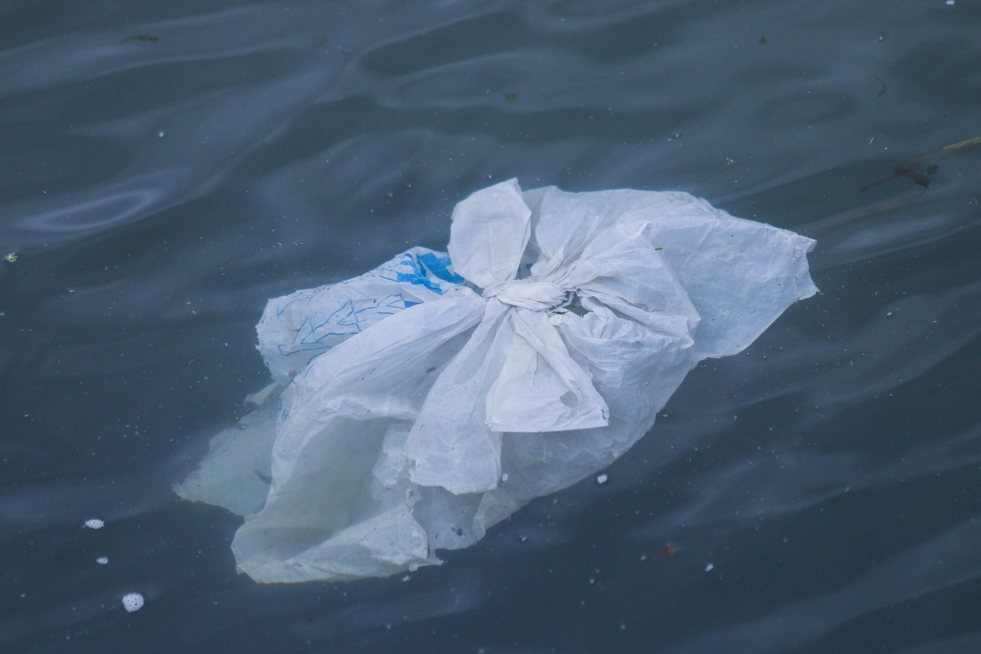 アフリカで広がるプラスチック袋の使用規制