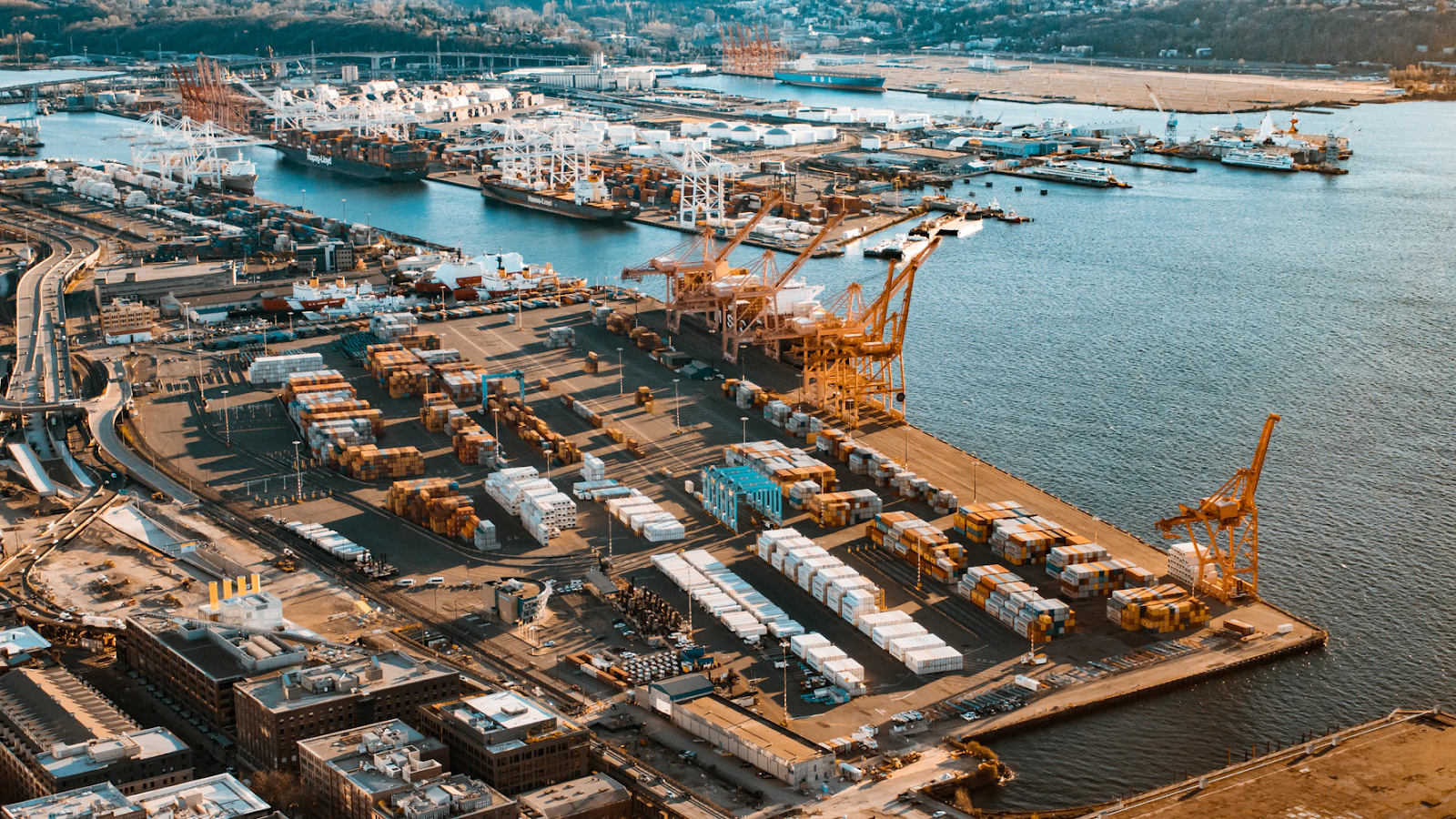 中・西部アフリカのゲートウェイとなるクリビ港の開発にフィリピン企業と契約、カメルーン【投資情報有】