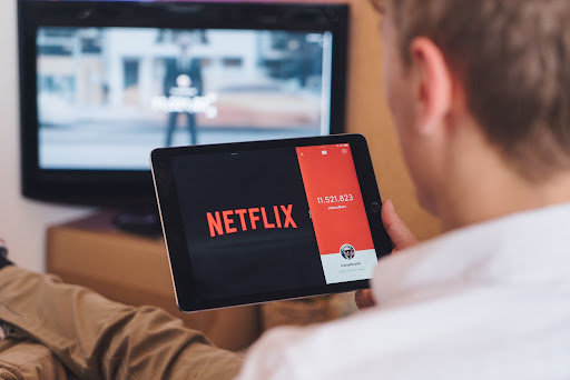 Netflixがアフリカ進出強化、ケニアで無料プランを開始