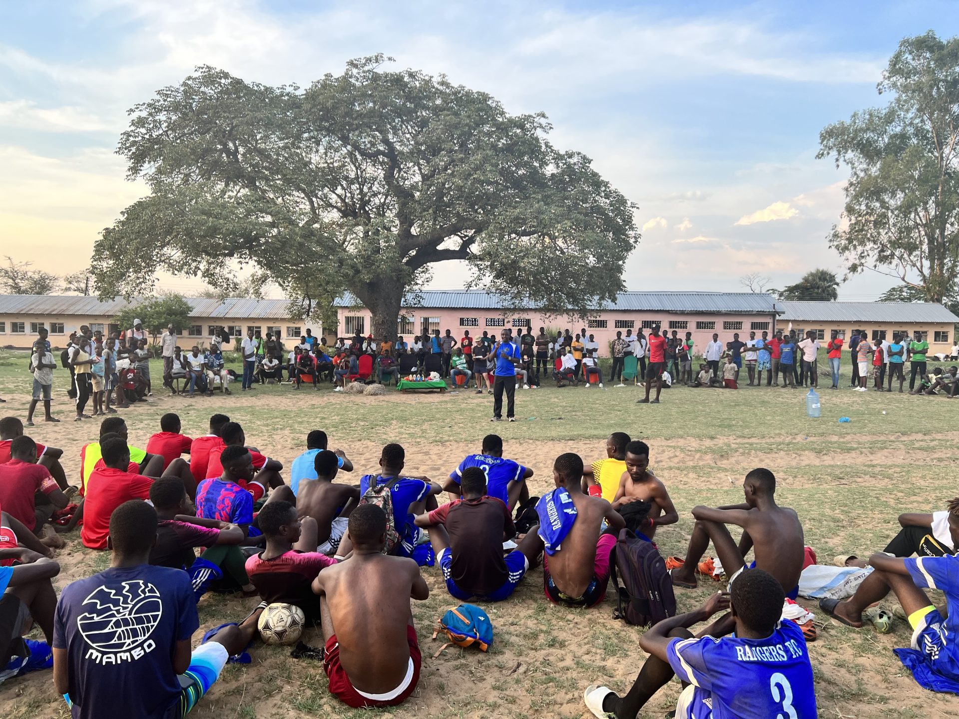 【ANZAインターン中村のザンビア日記 ⑤】ザンビアの学校でサッカーイベントを開催！（前編）
